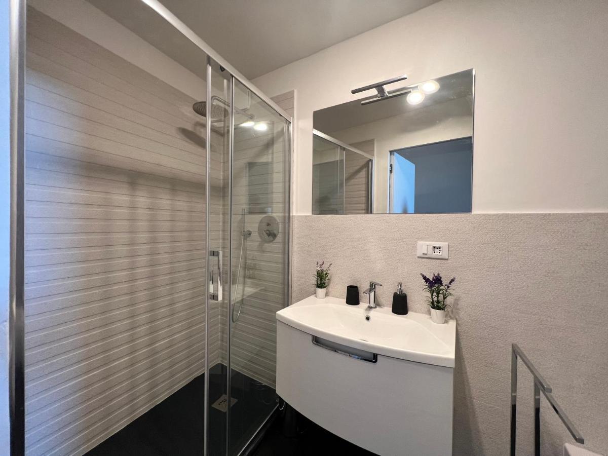 House Torre Piccamiglio By Holiday World Apartment Genoa Exterior photo
